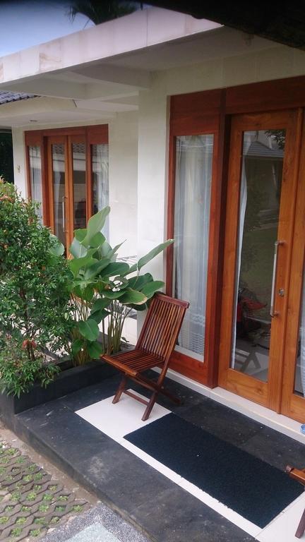 M.A Home Stay Nusa Dua  Esterno foto